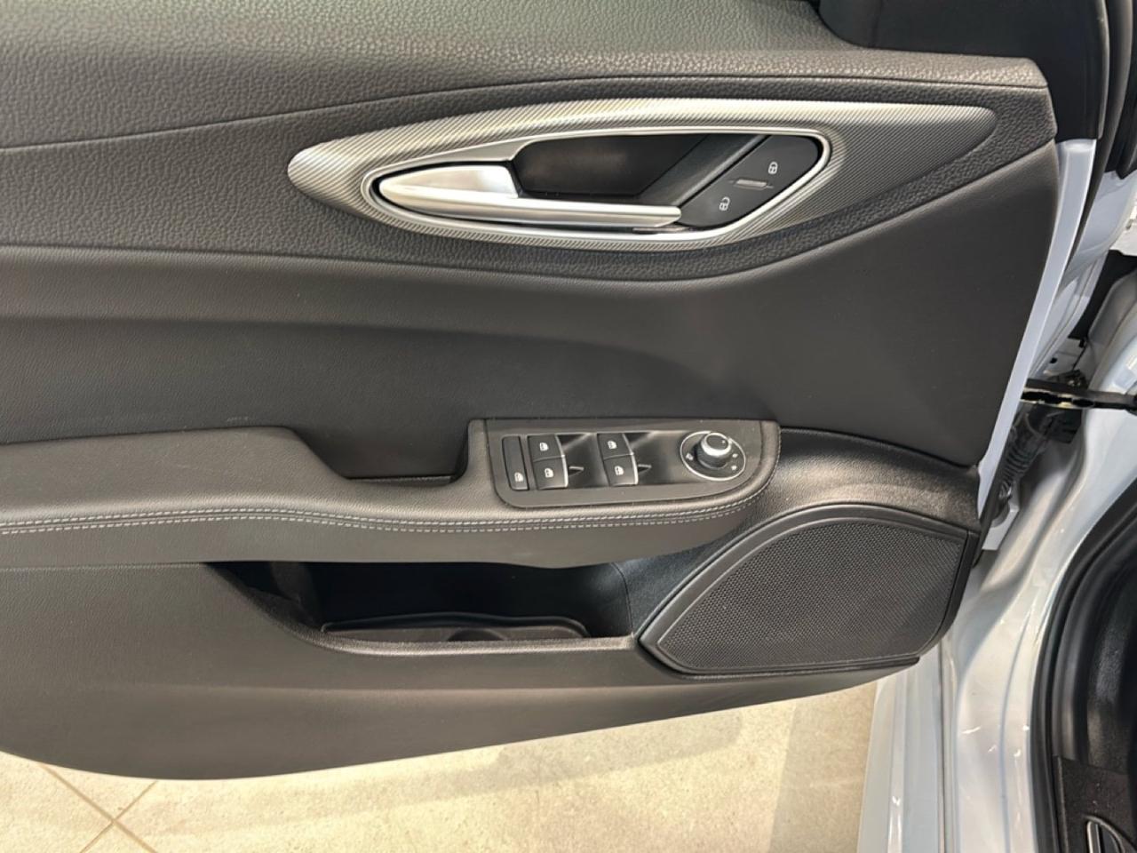Alfa Romeo Alfa Romeo Giulia usata 5