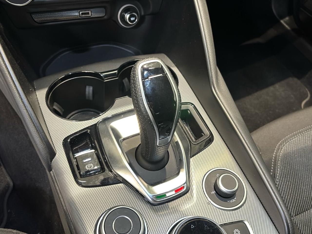 Alfa Romeo Alfa Romeo Giulia usata 9
