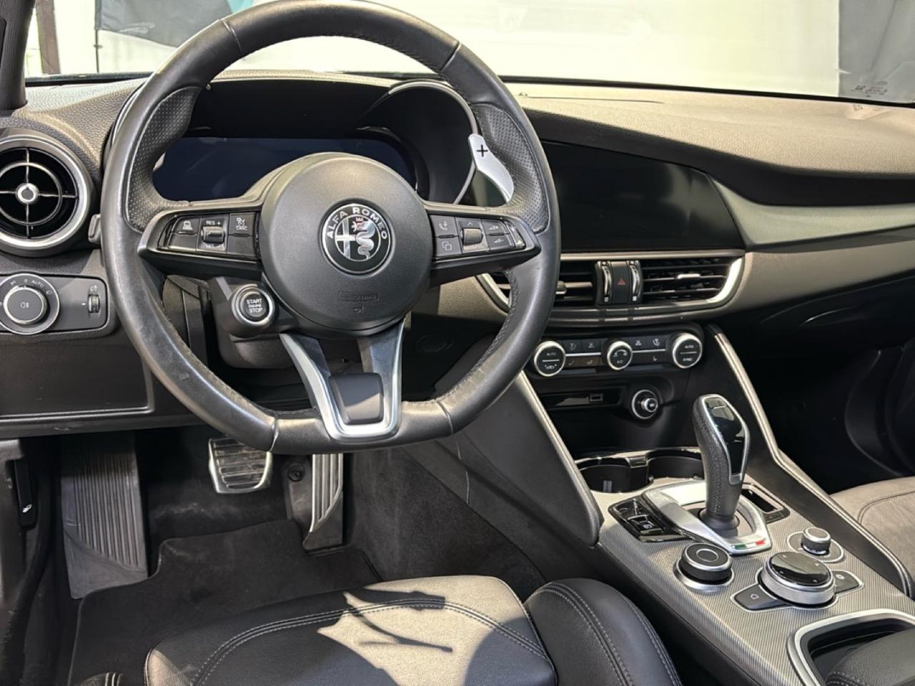 Alfa Romeo Giulia - Foto 3