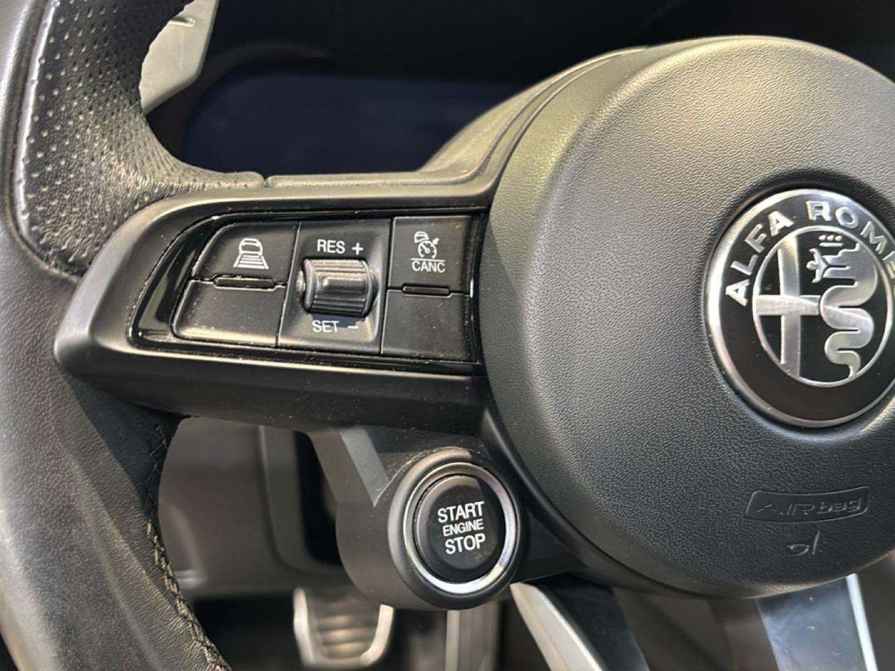 Alfa Romeo Giulia - Foto 5