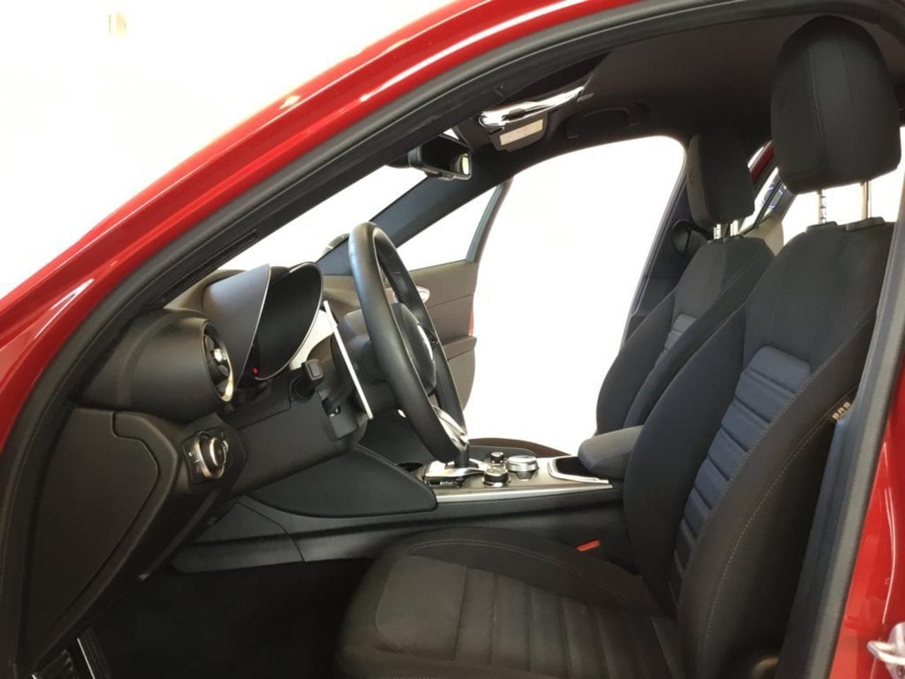 Alfa Romeo Alfa Romeo Giulia usata 3