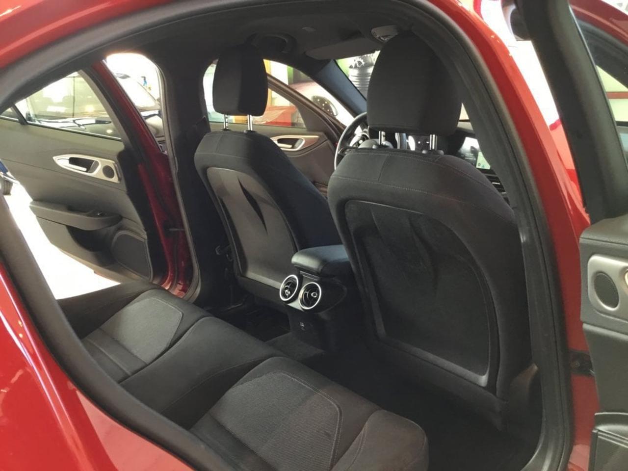 Alfa Romeo Alfa Romeo Giulia usata 5