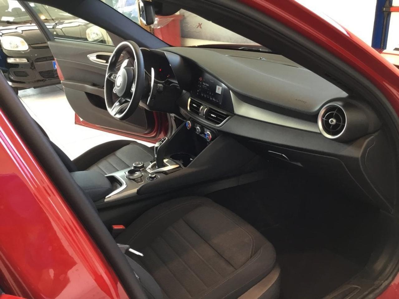 Alfa Romeo Alfa Romeo Giulia usata 4