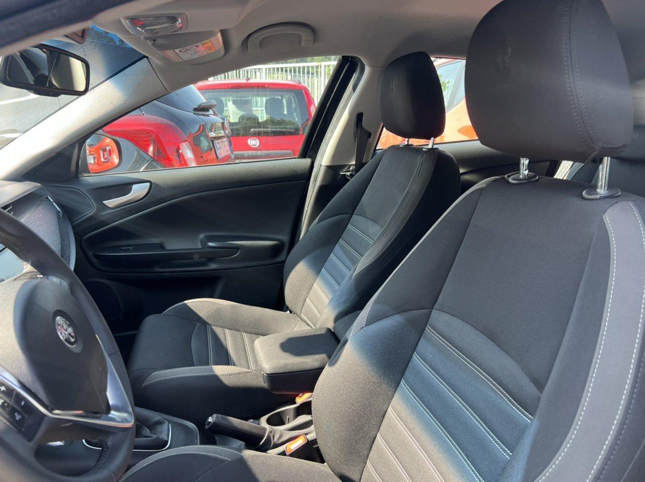 Alfa Romeo Alfa Romeo Giulietta usata 13