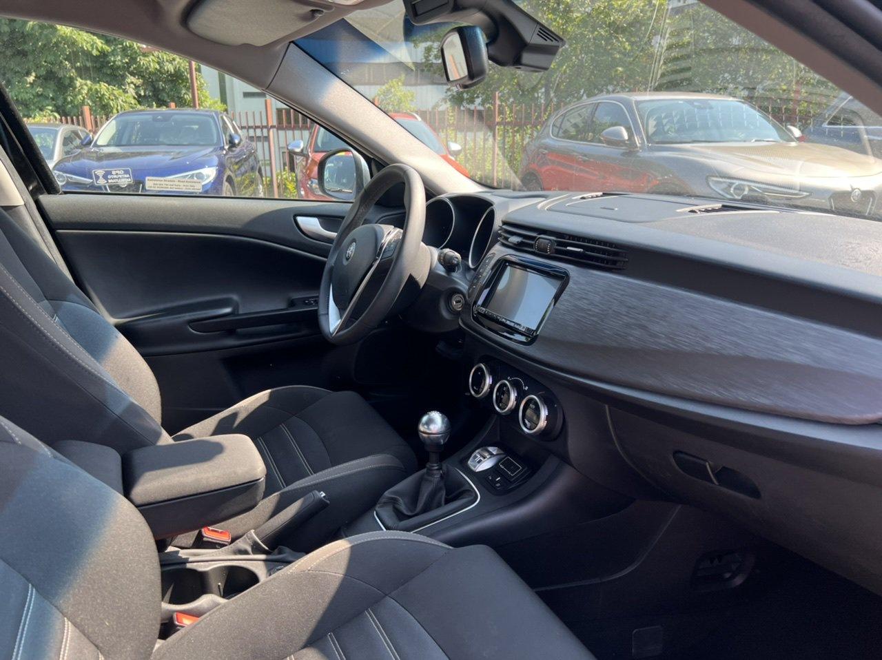Alfa Romeo Alfa Romeo Giulietta usata 15