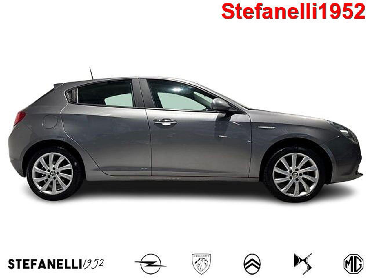 Alfa Romeo Alfa Romeo Giulietta usata, con antenna satellitare