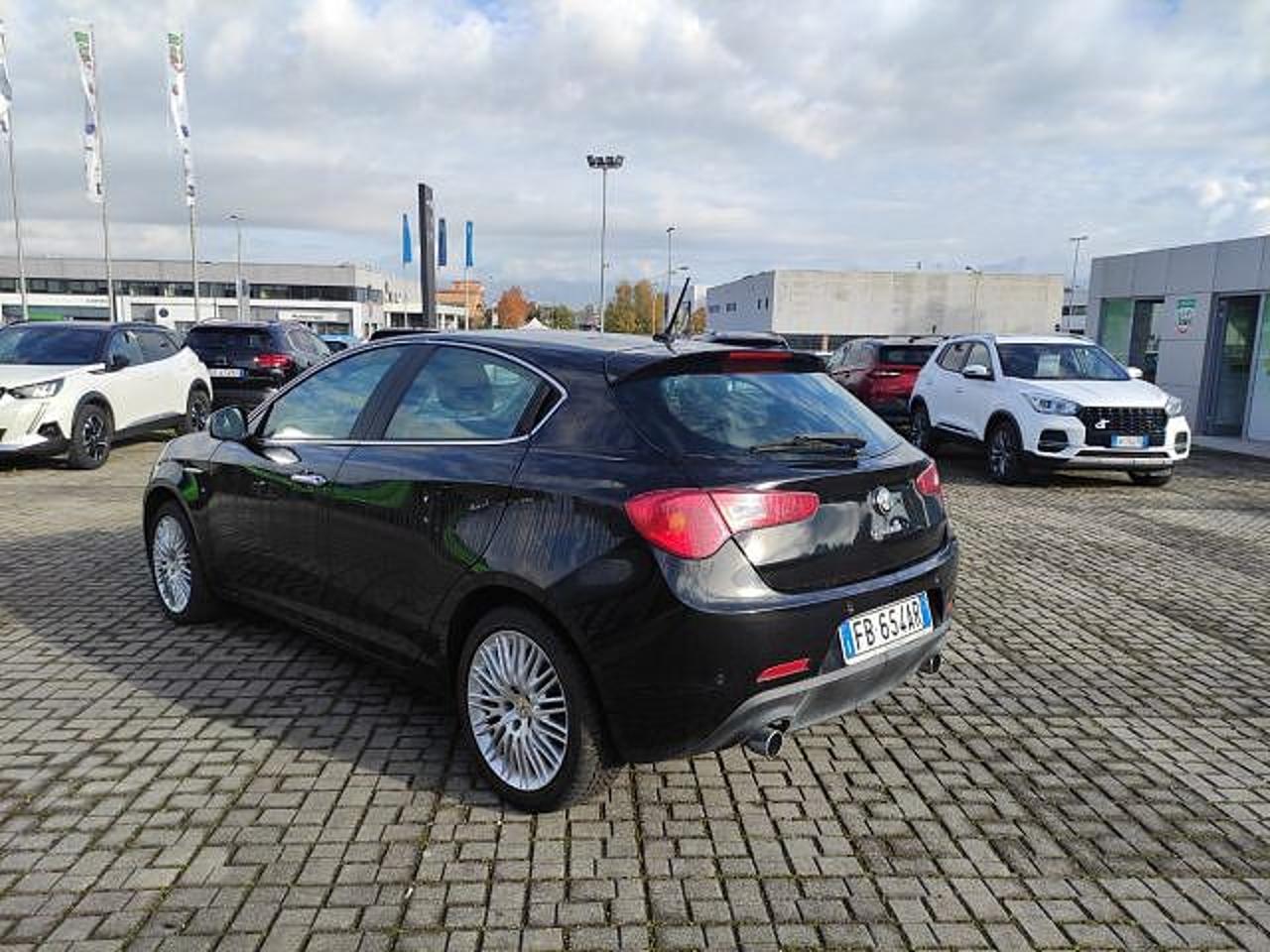 Alfa Romeo Alfa Romeo Giulietta usata, con Nessun airbag
