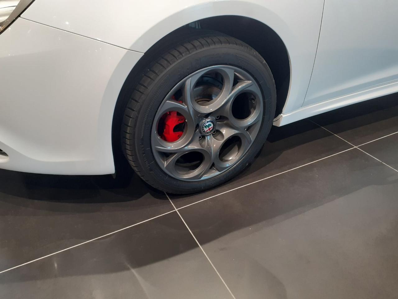 Alfa Romeo Alfa Romeo Giulietta usata 12