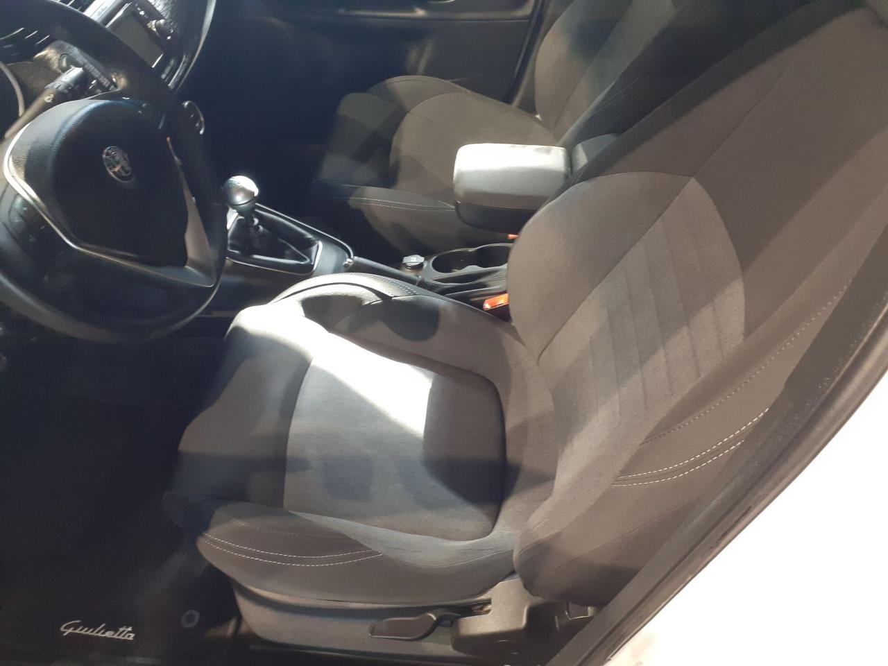 Alfa Romeo Alfa Romeo Giulietta usata 18