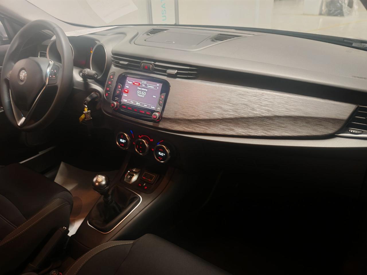 Alfa Romeo Alfa Romeo Giulietta usata 15