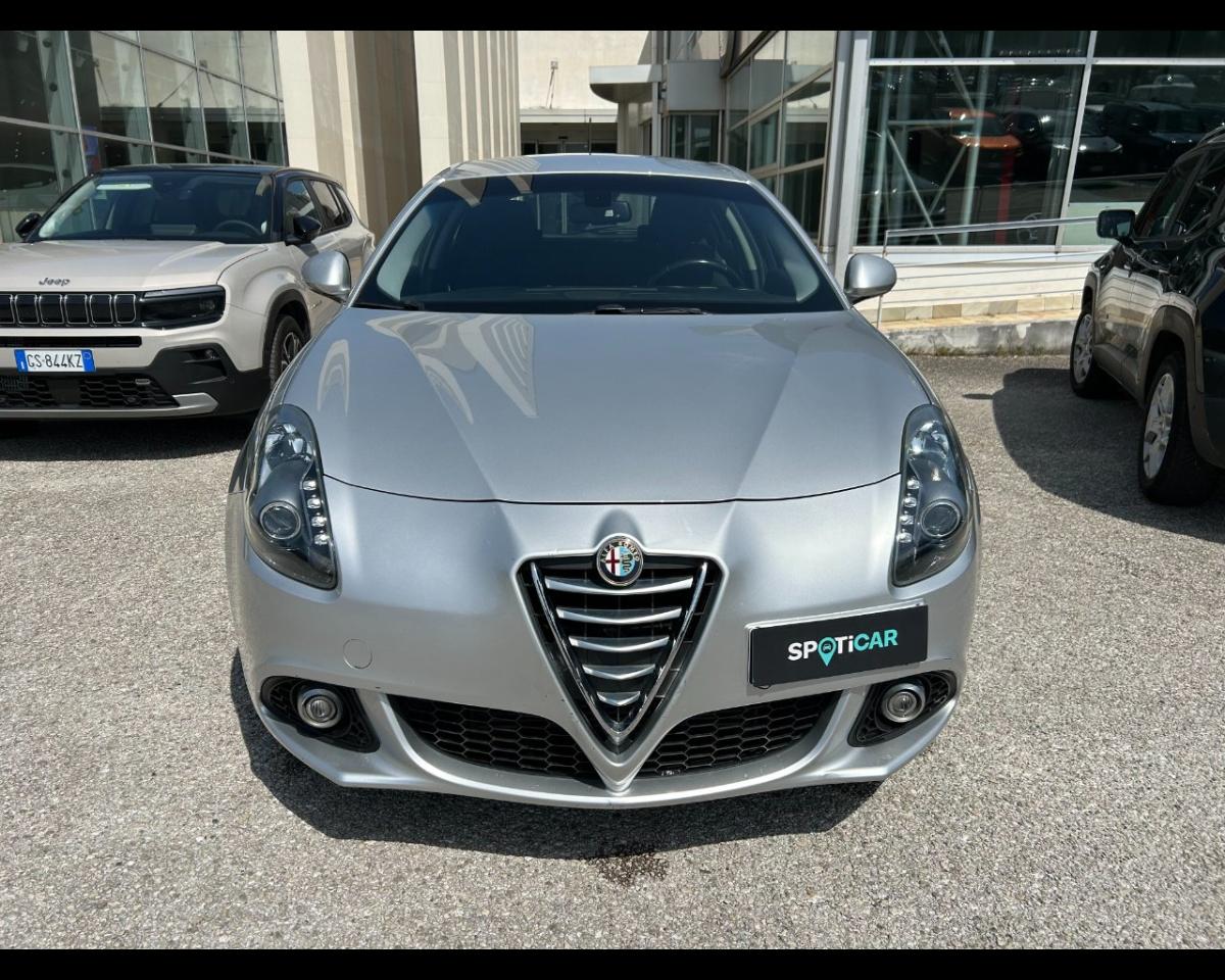 Alfa Romeo Alfa Romeo Giulietta usata, con cerchi in lega