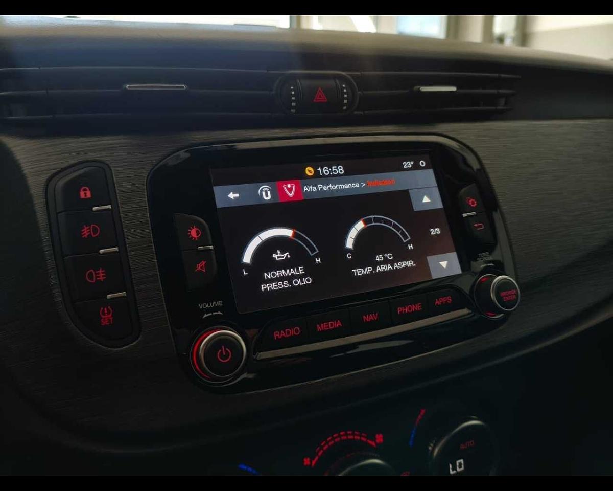 Alfa Romeo Alfa Romeo Giulietta usata, con interno grey