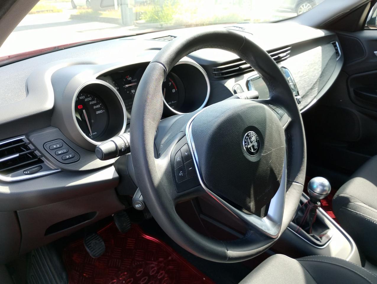 Alfa Romeo Alfa Romeo Giulietta usata 26