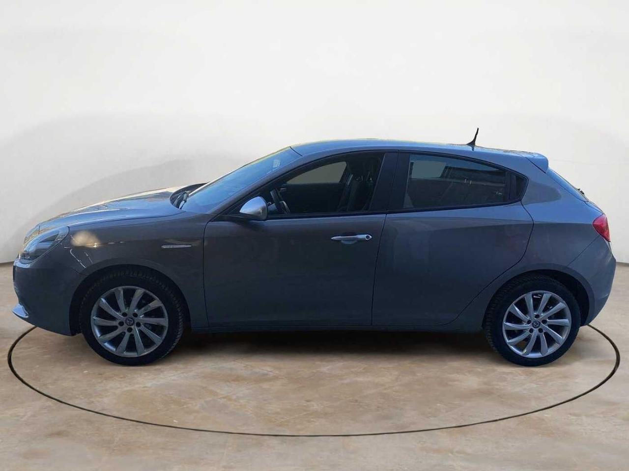 Alfa Romeo Alfa Romeo Giulietta usata 11