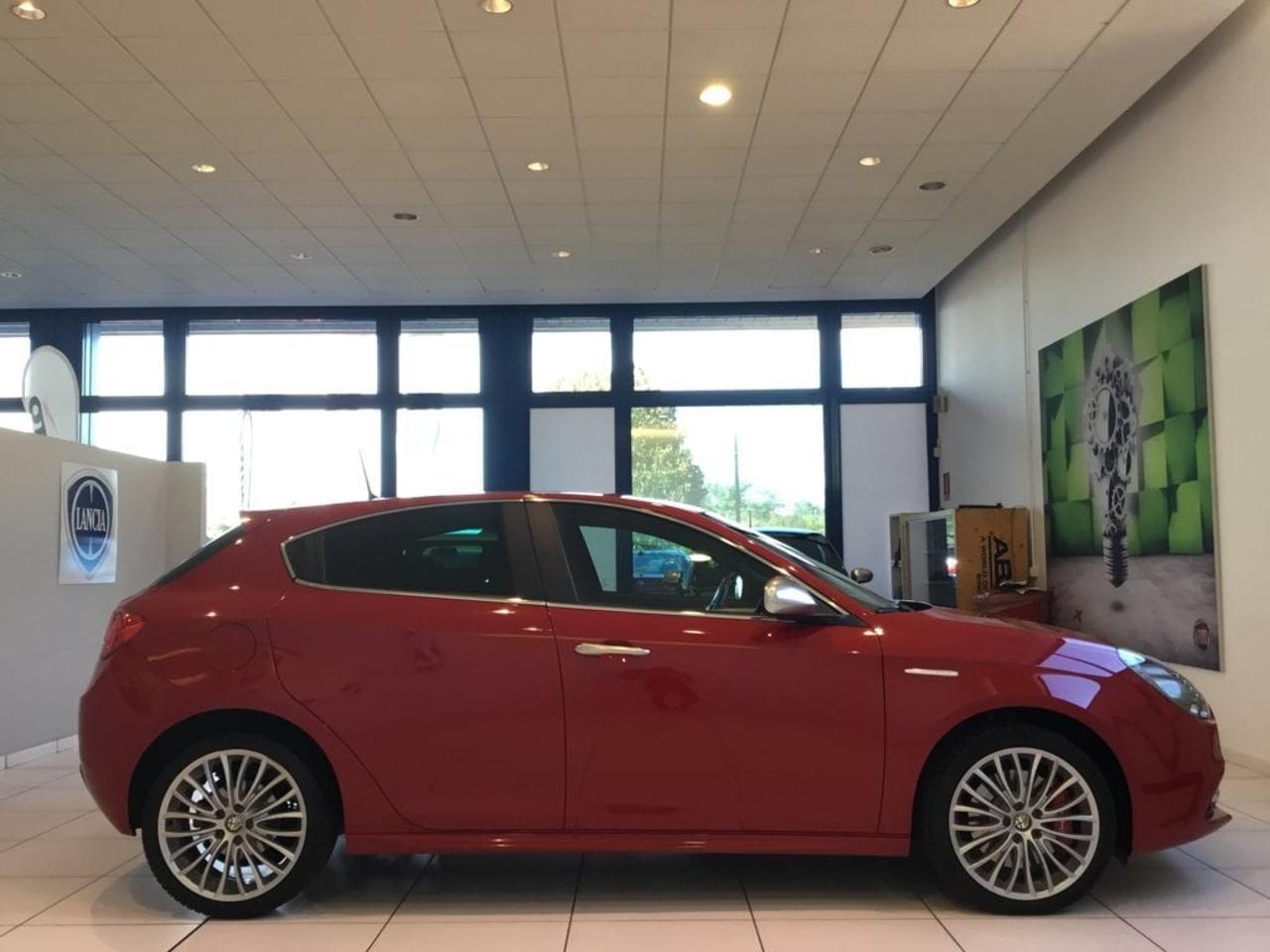 Alfa Romeo Alfa Romeo Giulietta usata, con fendinebbia