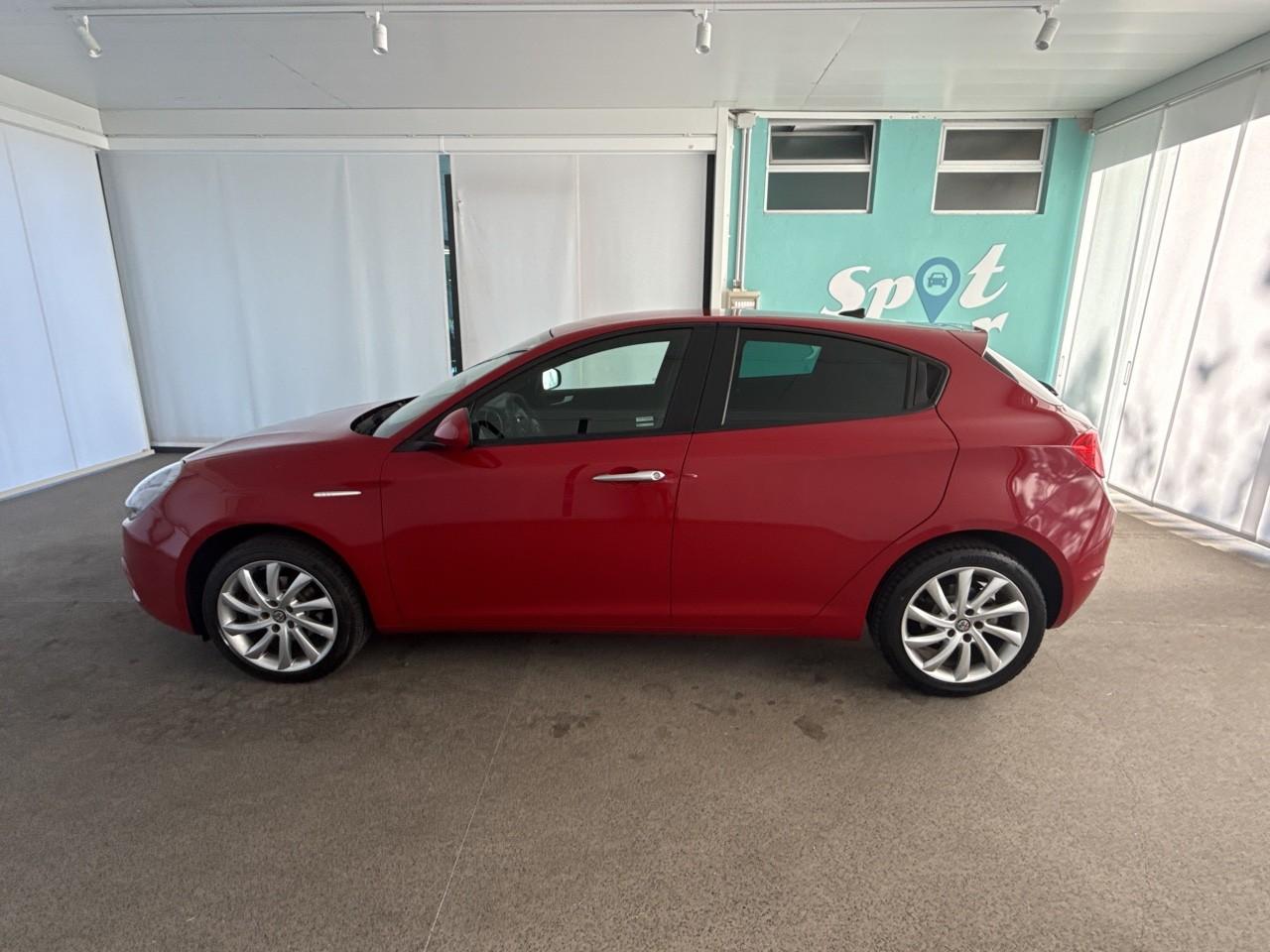 Alfa Romeo Alfa Romeo Giulietta usata, con cinture sicurezza ant. conducente e passeggero con pretensionatori