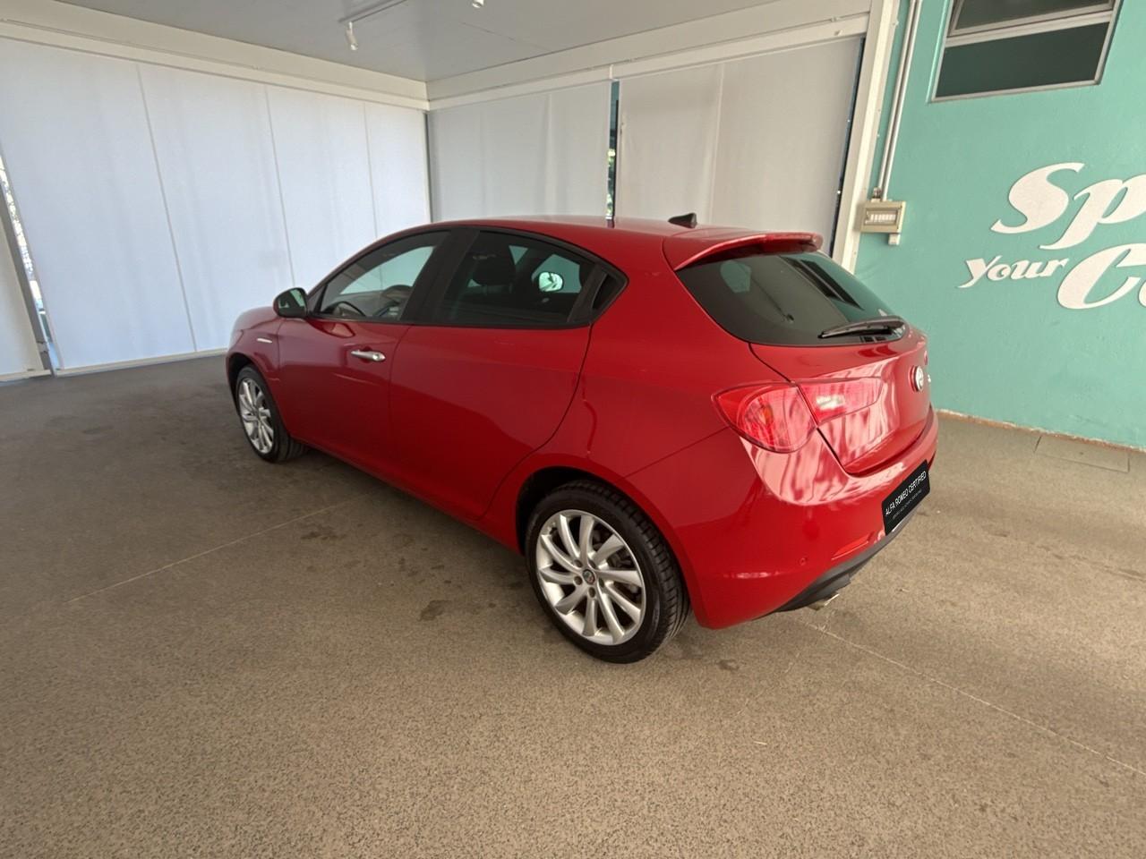 Alfa Romeo Alfa Romeo Giulietta usata, con comandi apps