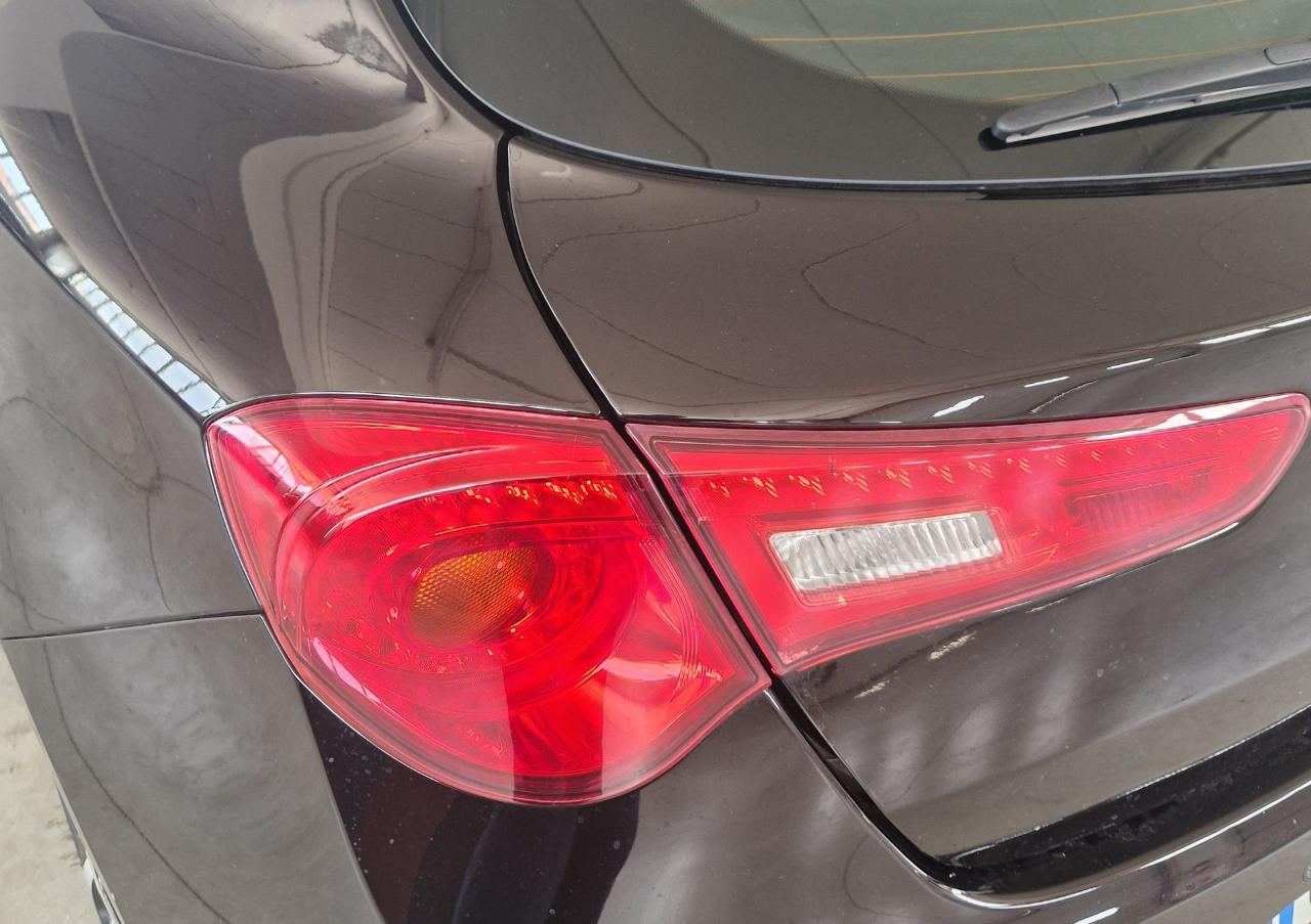 Alfa Romeo Alfa Romeo Giulietta usata 6