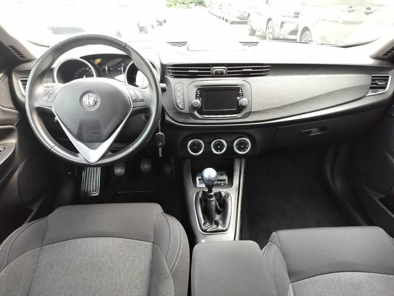 Alfa Romeo Alfa Romeo Giulietta usata 2