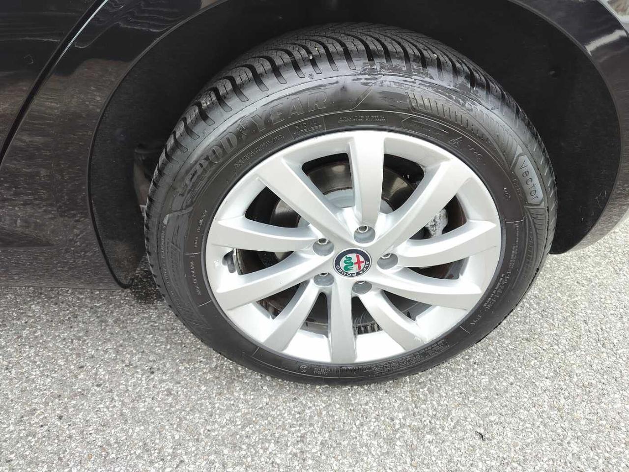 Alfa Romeo Alfa Romeo Giulietta usata 6