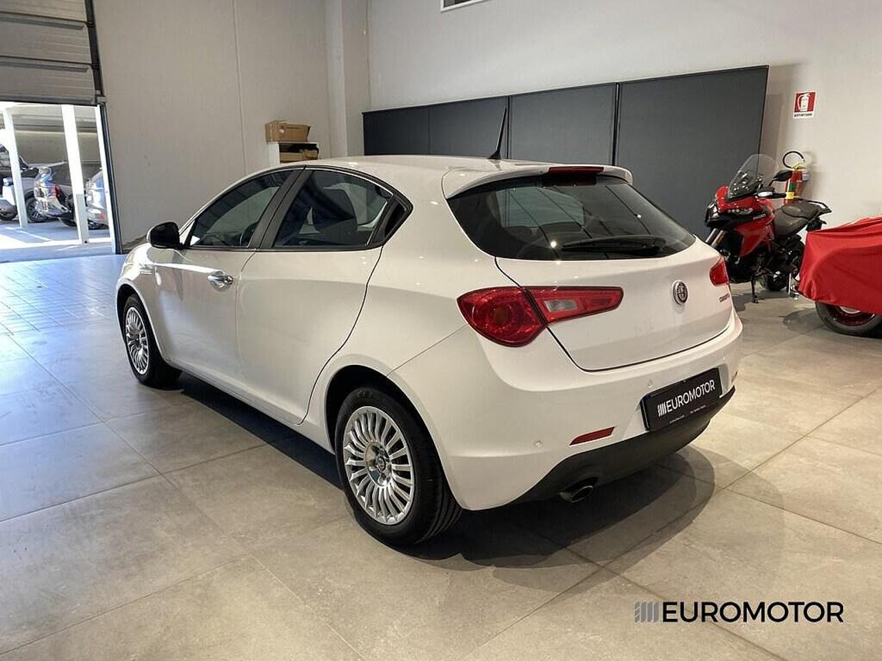 Alfa Romeo Alfa Romeo Giulietta usata 18