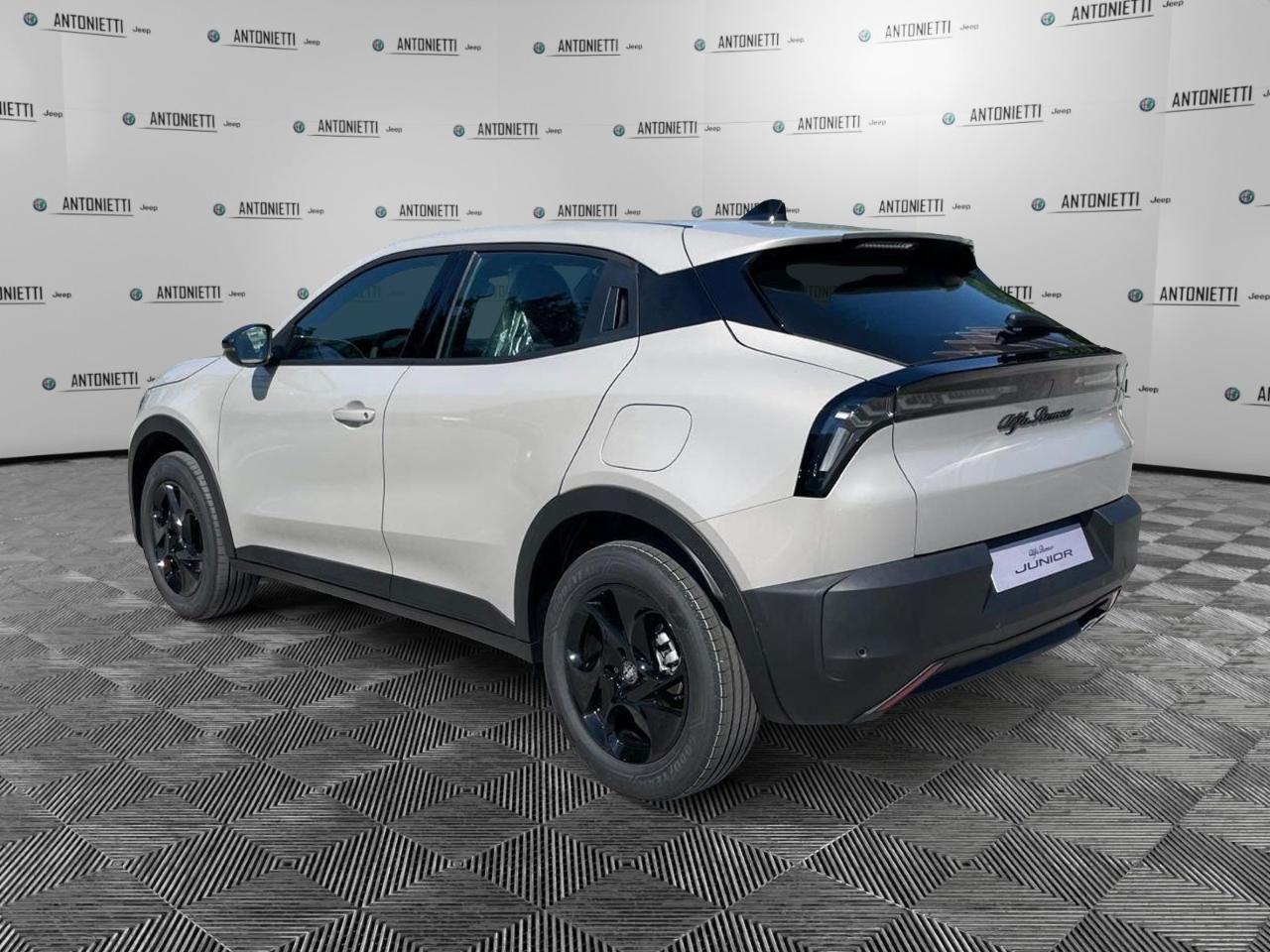 Alfa Romeo Alfa Romeo Junior usata 18