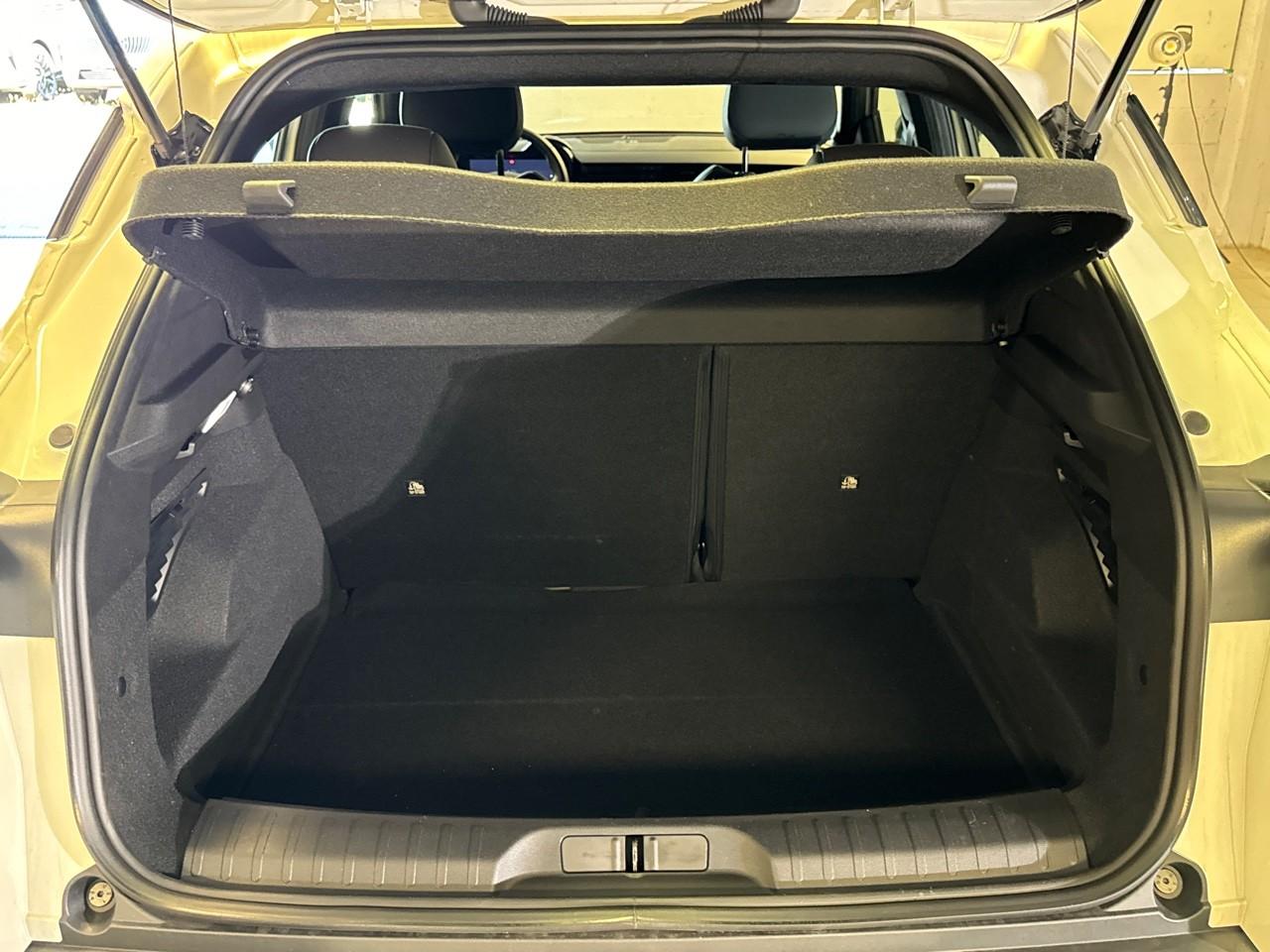 Alfa Romeo Alfa Romeo Junior usata, con Carica Smart V2G carica e V2H carica
