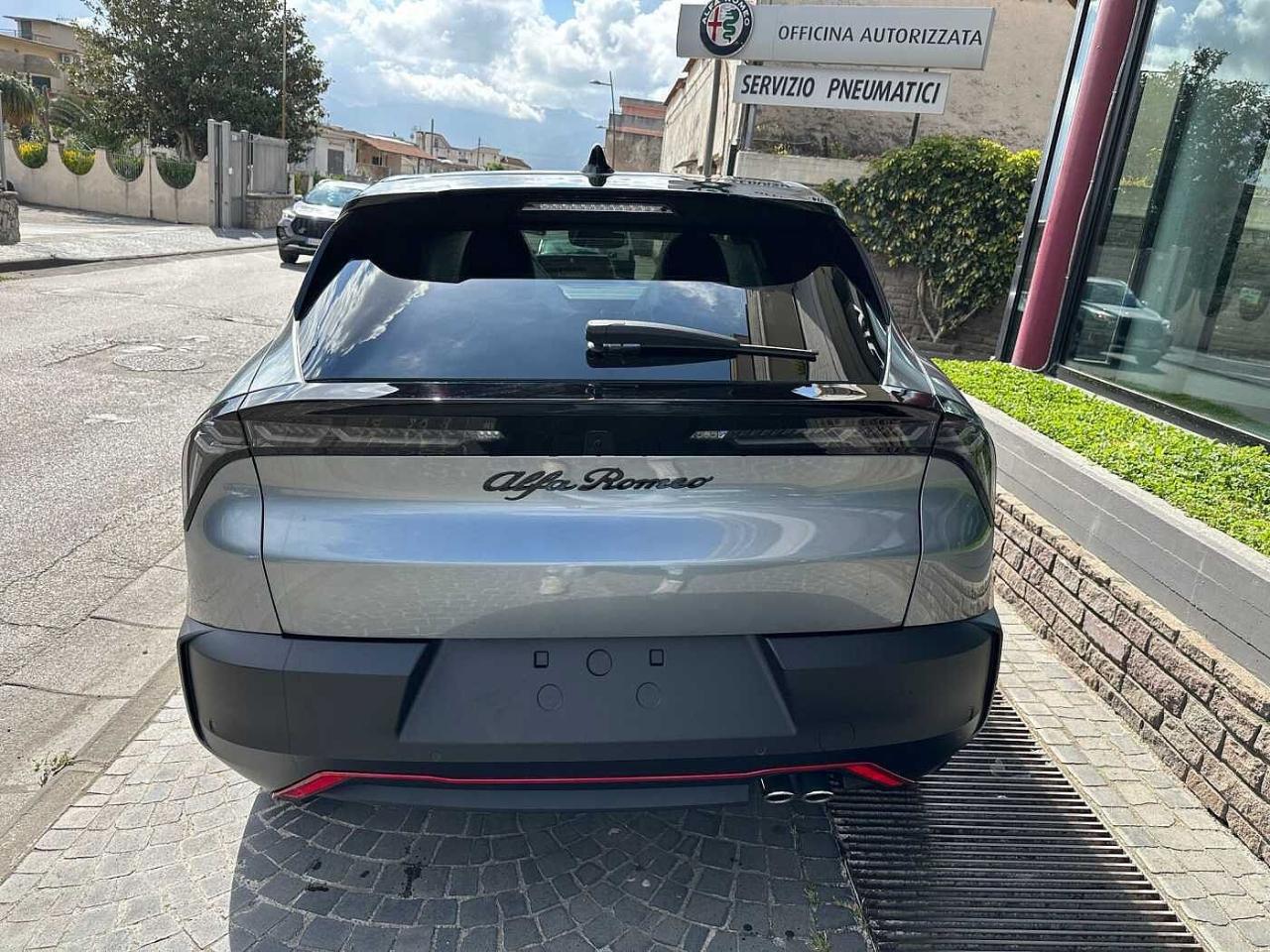 Alfa Romeo Alfa Romeo Junior usata, con Alfa Connect Services