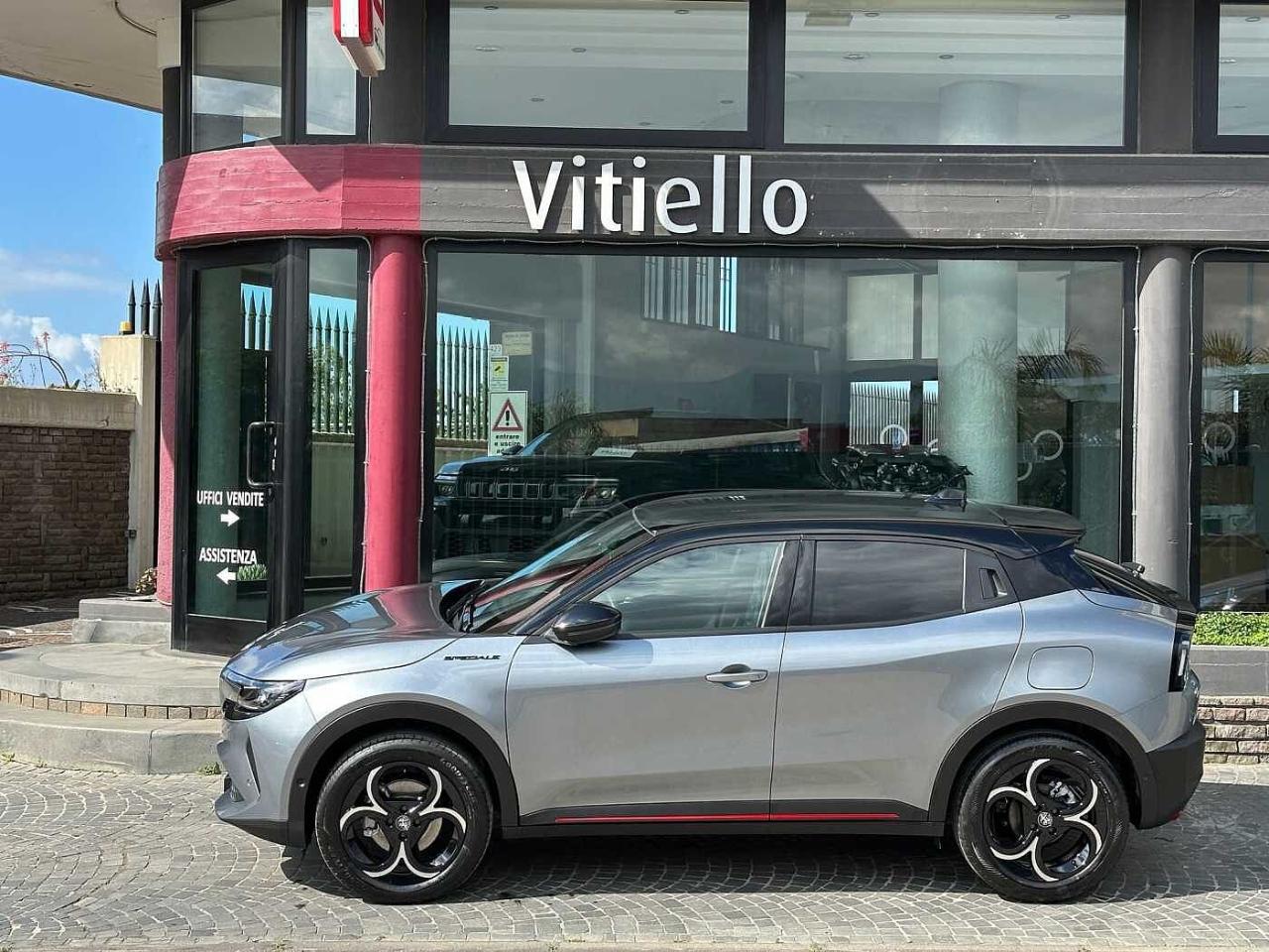 Alfa Romeo Alfa Romeo Junior usata, con assistente di corsia