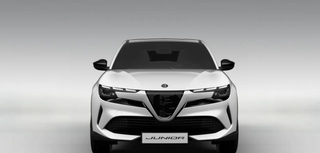 Alfa Romeo Alfa Romeo Junior usata, con cerchi in lega