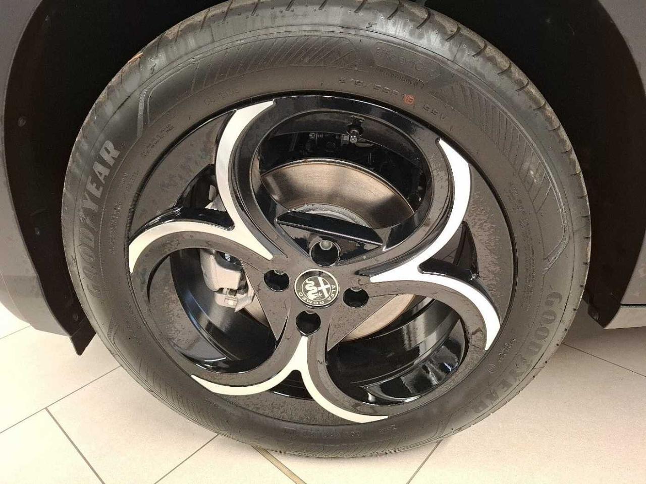 Alfa Romeo Alfa Romeo Junior usata 18