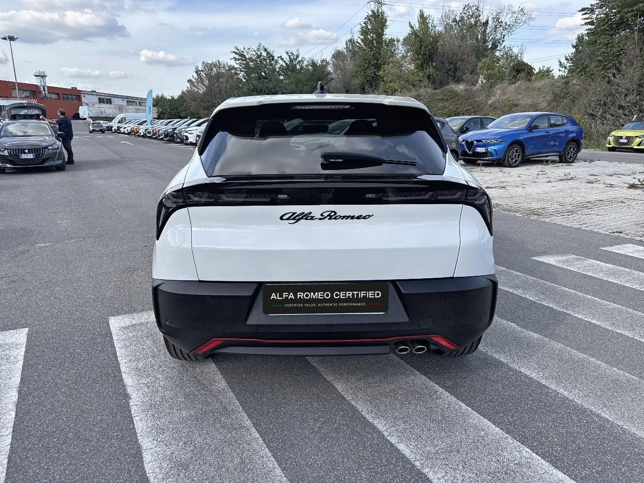 Alfa Romeo Alfa Romeo Junior usata, con avviso superamento corsia attivazione sterzo
