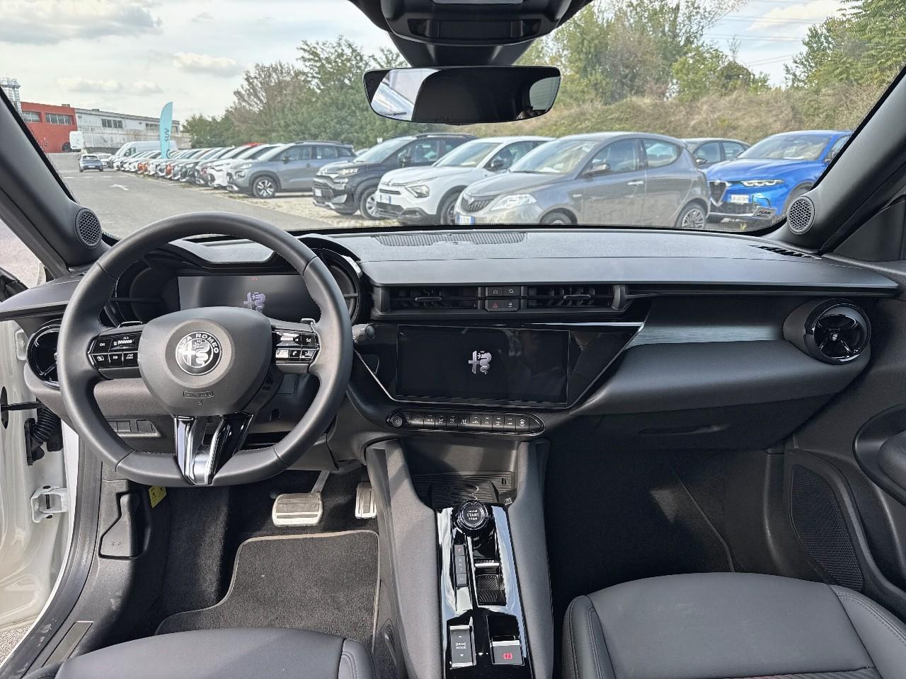 Alfa Romeo Alfa Romeo Junior usata, con chiusura centralizzata scheda