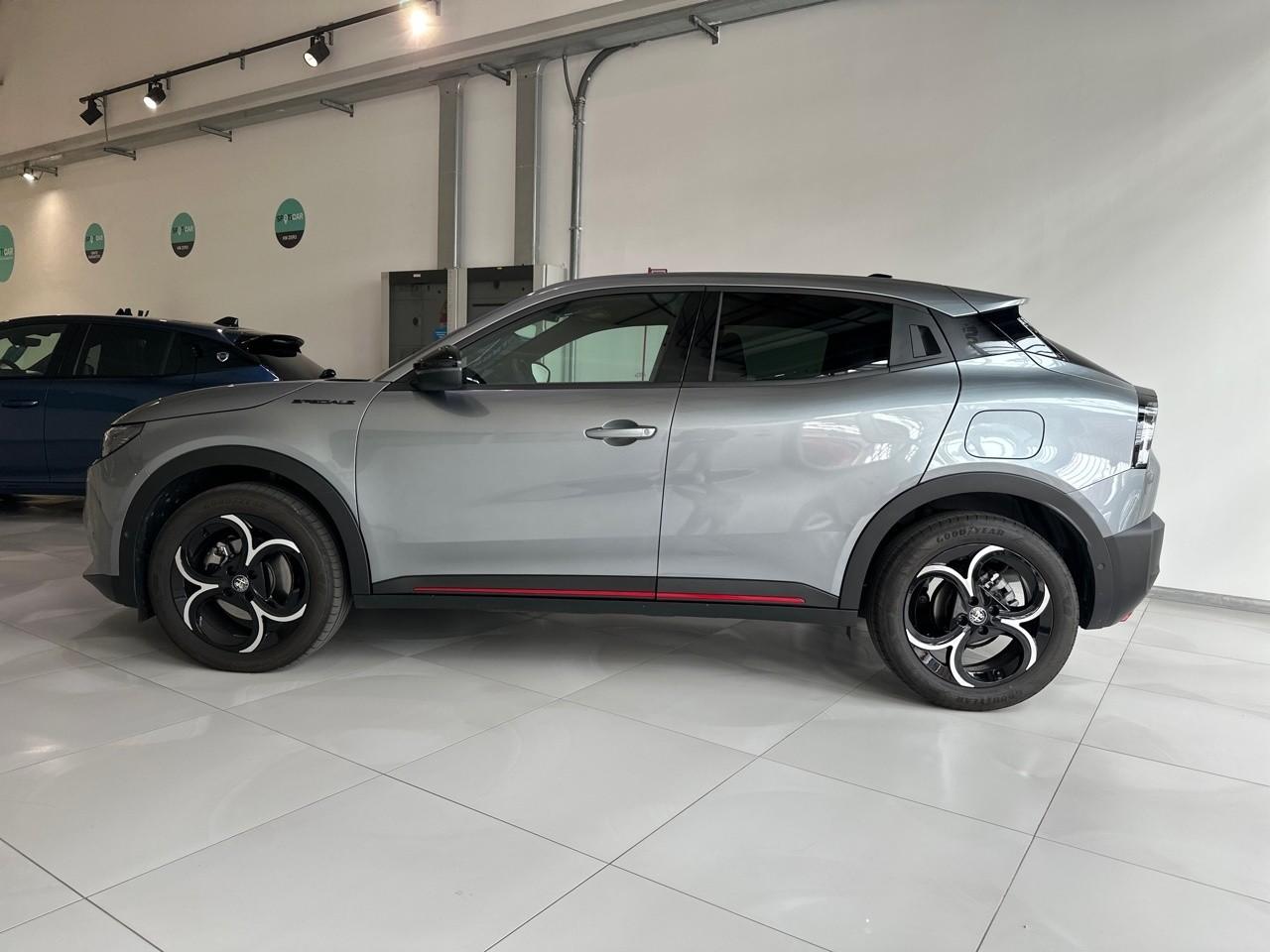 Alfa Romeo Alfa Romeo Junior usata, con Attivazione vocale altro e AI powered