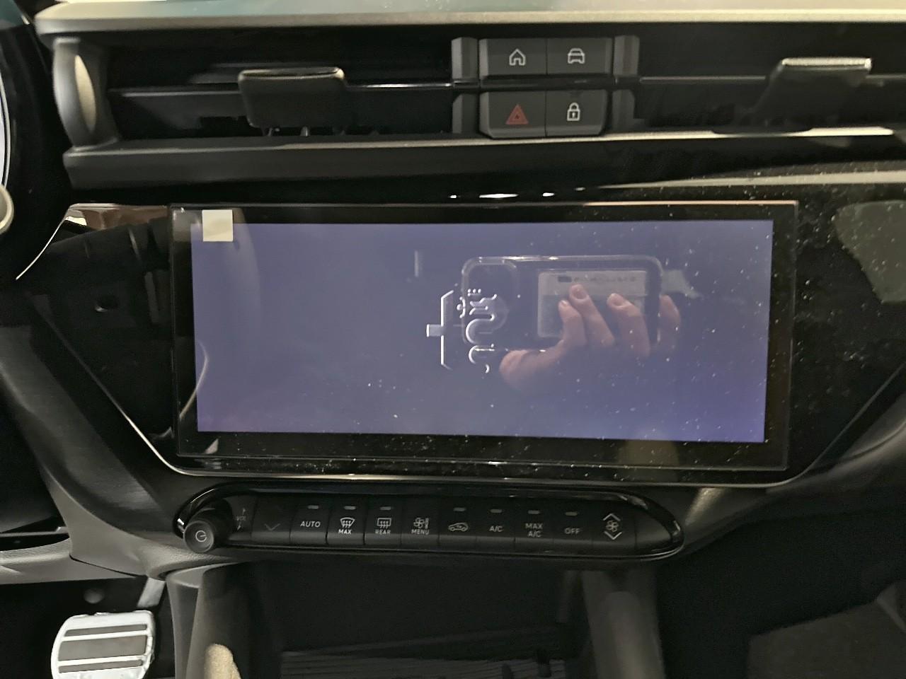 Alfa Romeo Alfa Romeo Junior usata, con aggiornamenti via etere aggiornamenti ota