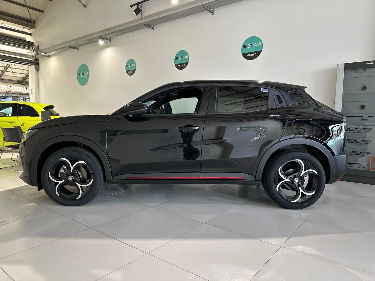 Alfa Romeo Alfa Romeo Junior usata, con Attivazione vocale altro e AI powered