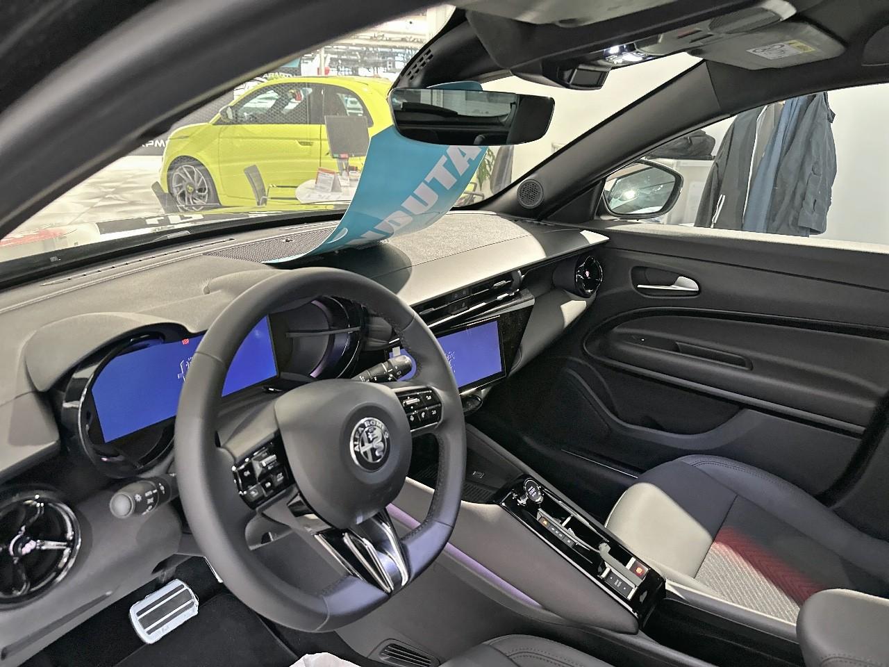 Alfa Romeo Alfa Romeo Junior usata, con chiusura centralizzata scheda