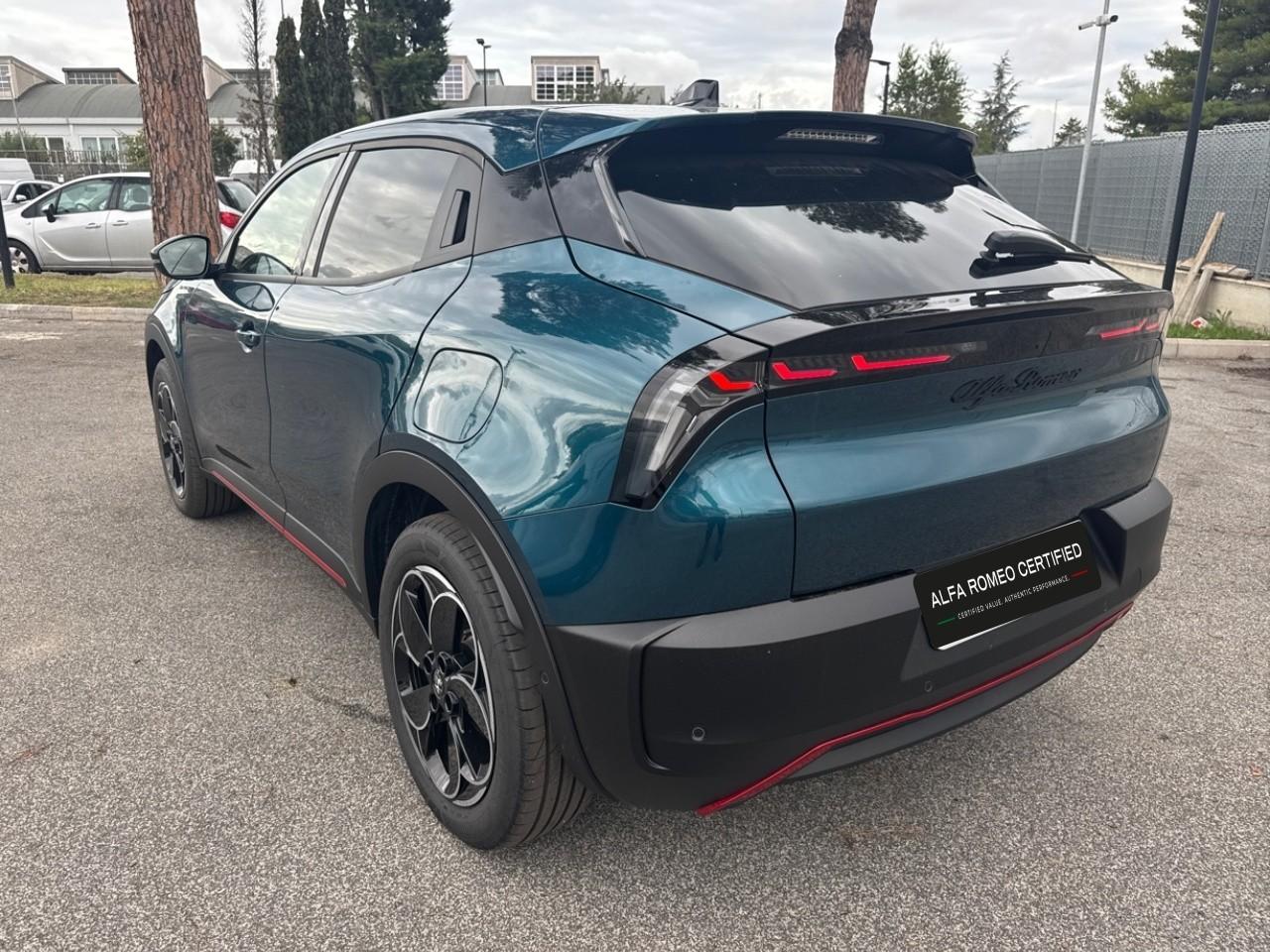 Alfa Romeo Alfa Romeo Junior usata, con Carica Smart V2G carica e V2H carica