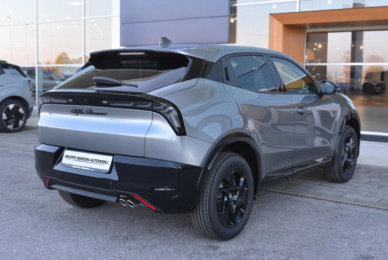 Alfa Romeo Alfa Romeo Junior usata 17