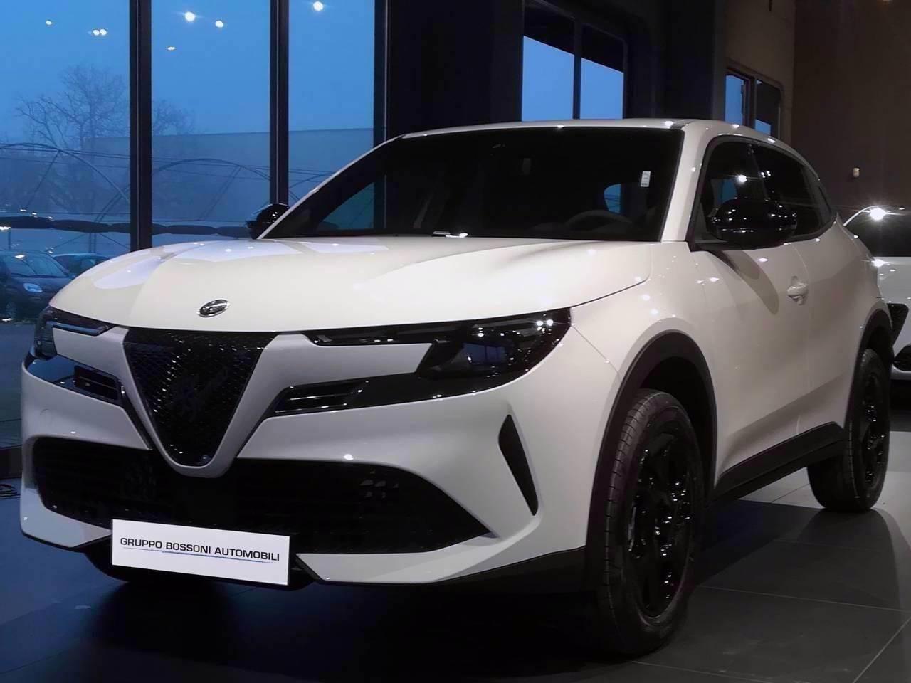 Alfa Romeo Alfa Romeo Junior Junior Ibrida 1.2 145CV Hybrid eDCT6