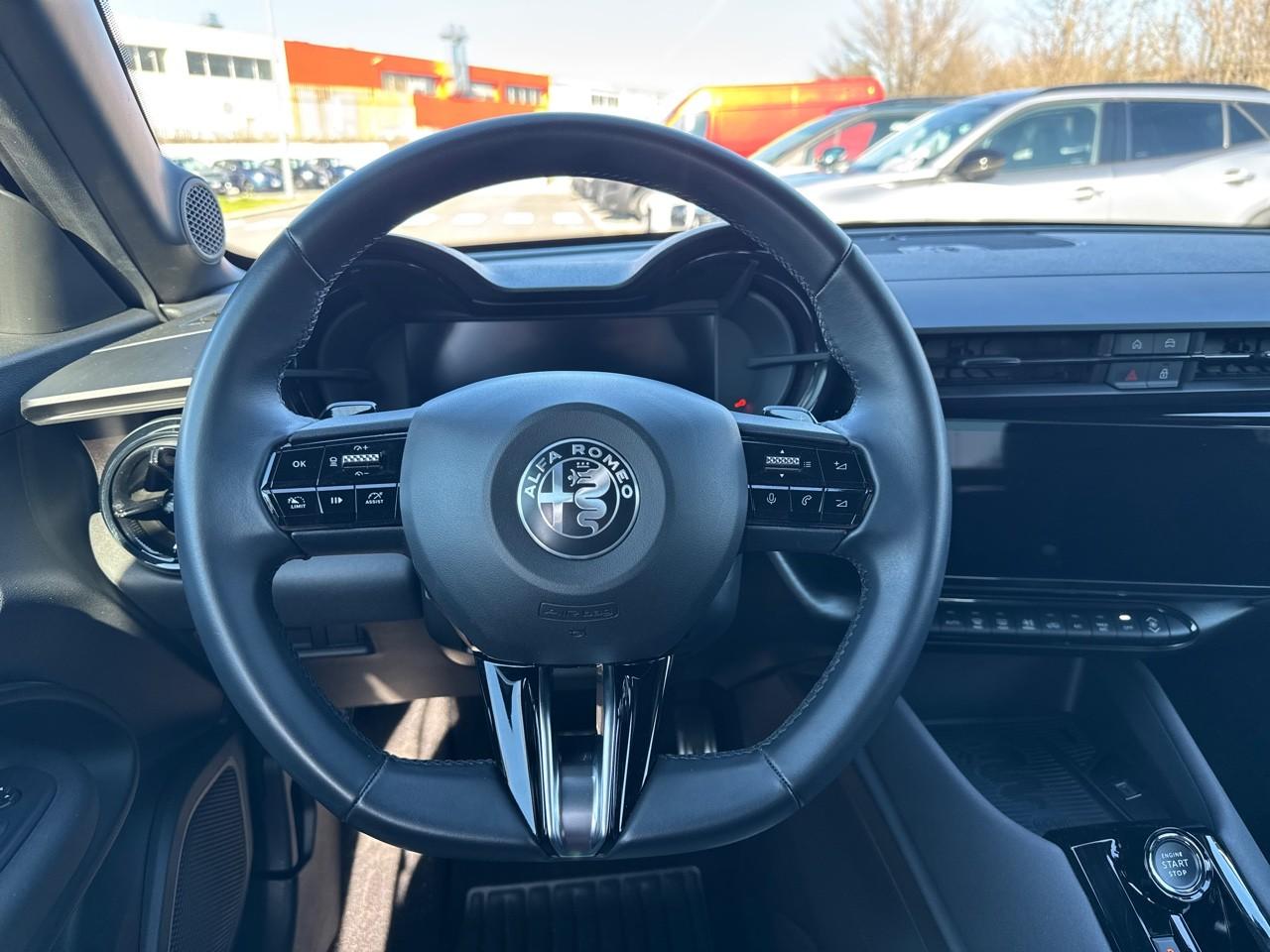 Alfa Romeo Alfa Romeo Junior usata, con Mirror Screen