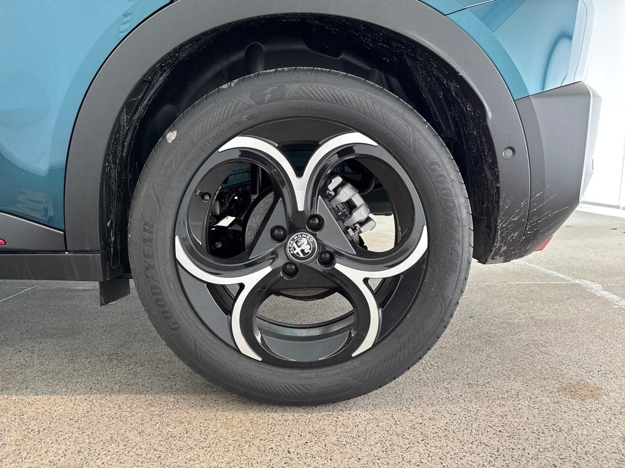 Alfa Romeo Alfa Romeo Junior usata, con GPS