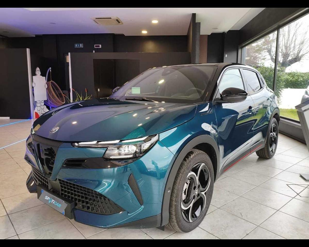 Alfa Romeo Alfa Romeo Junior Junior 1.2 IBRIDA SPECIALE 145CV EDCT6