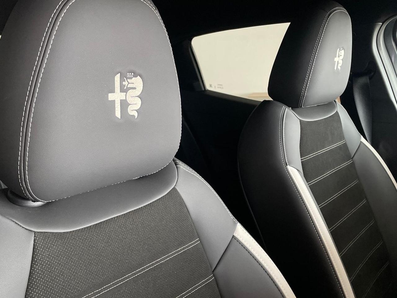 Alfa Romeo Alfa Romeo Junior usata 17