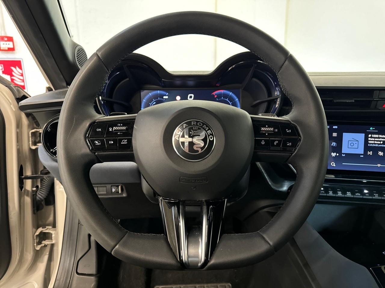 Alfa Romeo Alfa Romeo Junior usata, con Mirror Screen