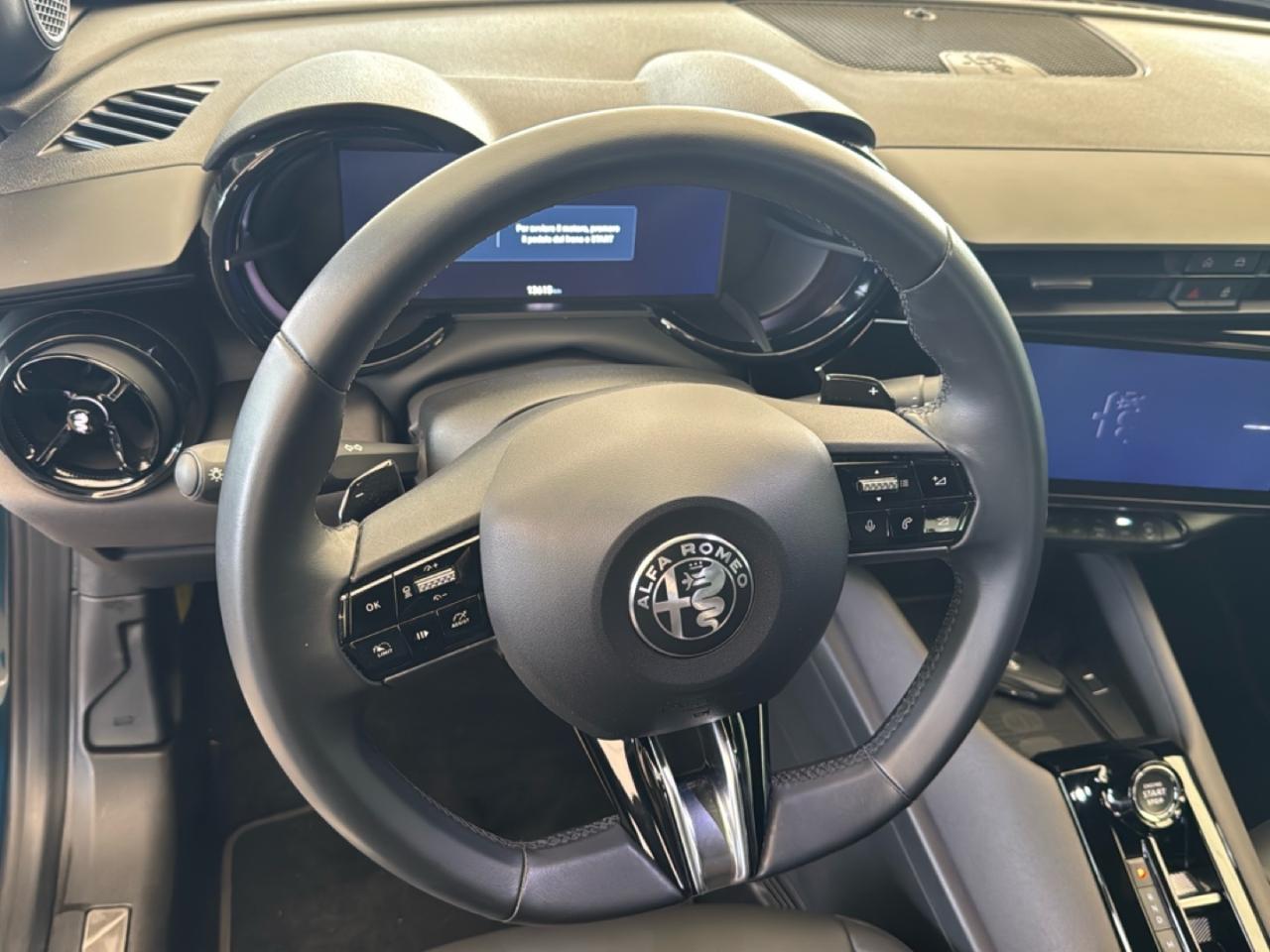 Alfa Romeo Alfa Romeo Junior usata, con GPS