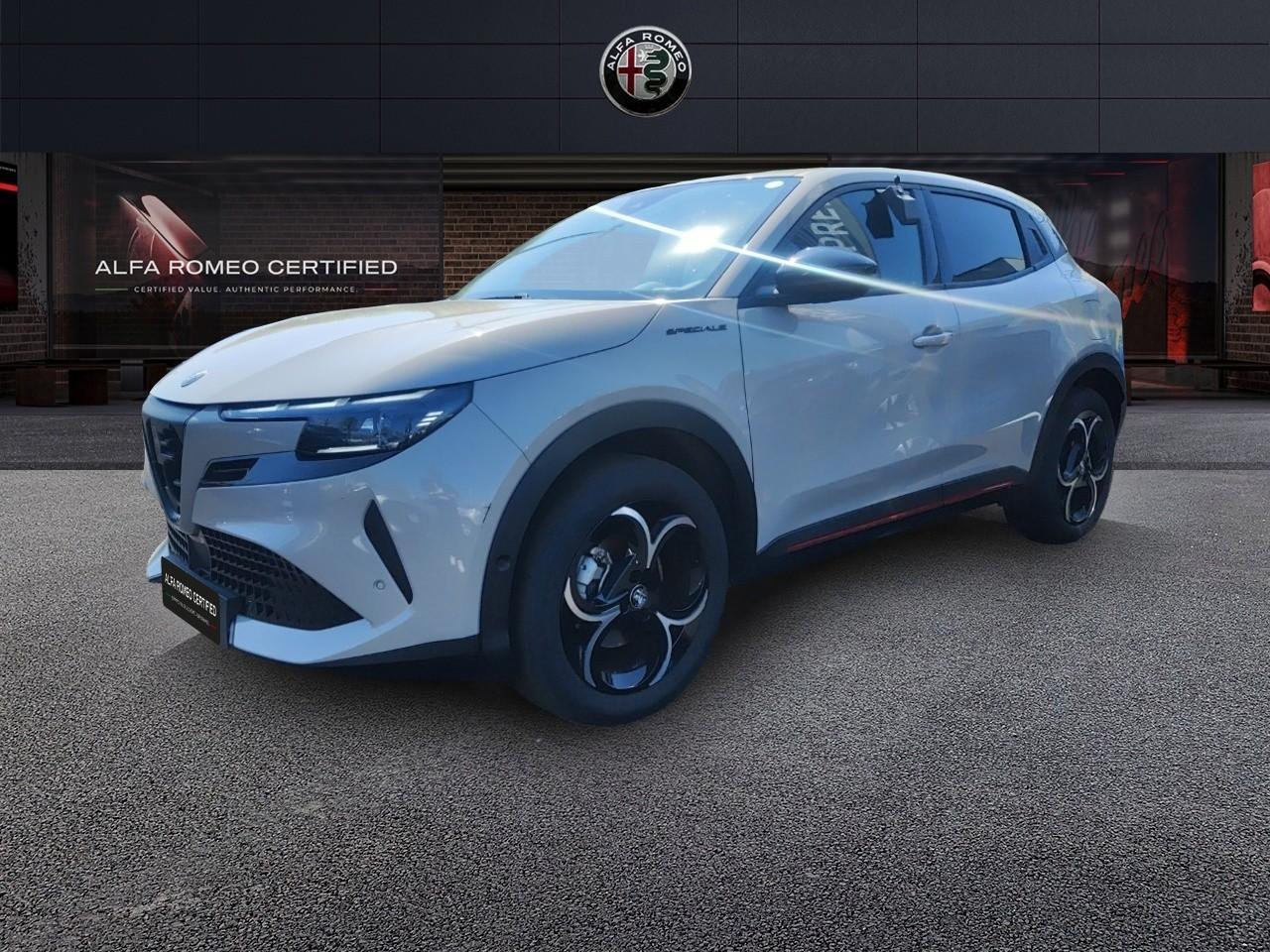 Alfa Romeo Alfa Romeo Junior Junior 1.2 136CV Hybrid eDCT6 ibrida SPECIALE