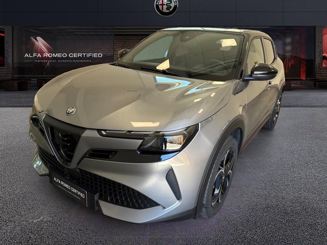 Alfa Romeo Alfa Romeo Junior Junior 1.2 136CV Hybrid eDCT6 ibrida SPECIALE