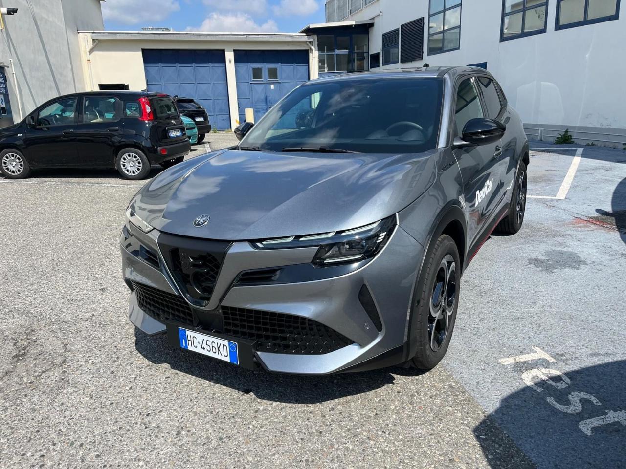 Alfa Romeo Junior Junior 1.2 145CV Hybrid eDCT6 ibrida Junior Speciale 