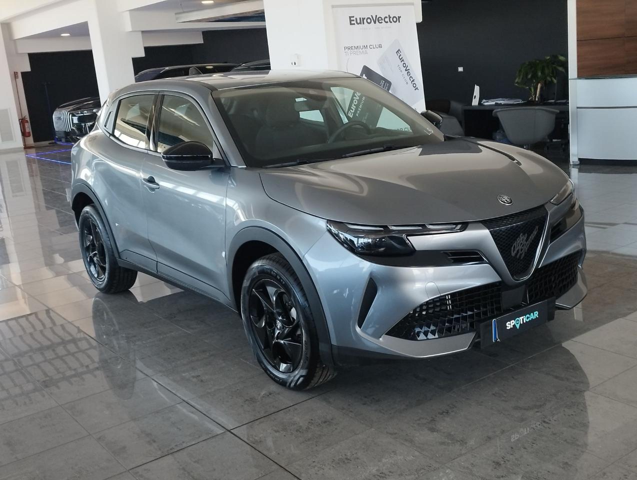 Alfa Romeo Junior Junior 1.2 145CV Hybrid eDCT6 ibrida 